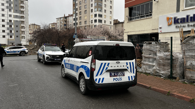 Kayseri'de bıçaklı kavga: 1 yaralı