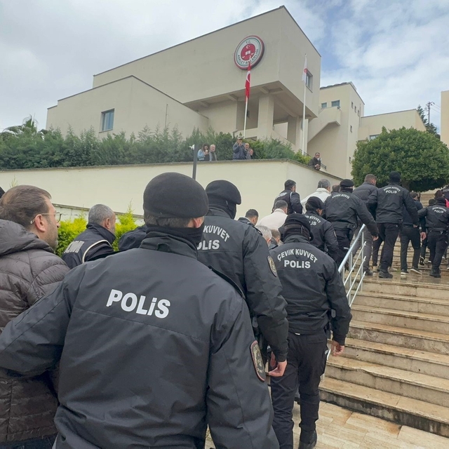 Marmaris'teki rüşvet operasyonunda 4 tutuklama