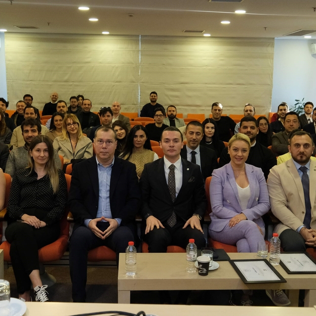 EGİAD'da, 2060 makro görünüm masaya yatırıldı