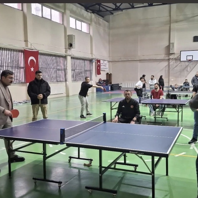 Bingöl'de masa tenisi turnuvası başladı