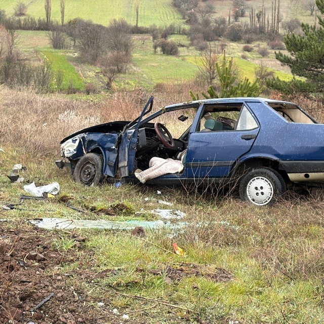 Domaniç-Tavşanlı kara yolunda trafik kazası: 2 yaralı