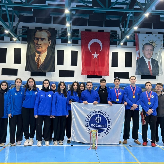 Kağıtspor haftayı uluslararası madalyalarla kapattı