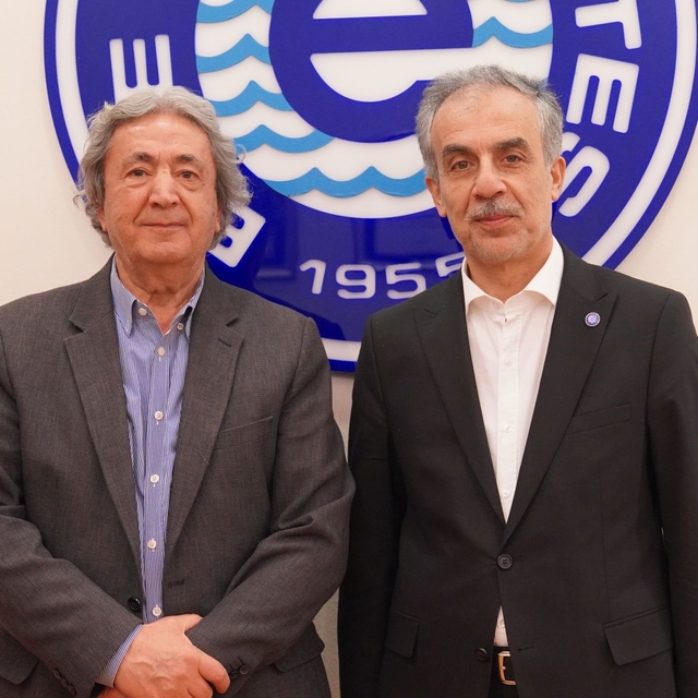 Dünyaca ünlü bilim insanı Prof. Dr. Çetin Kaya Koç ile EÜ'de yapay zeka dön...