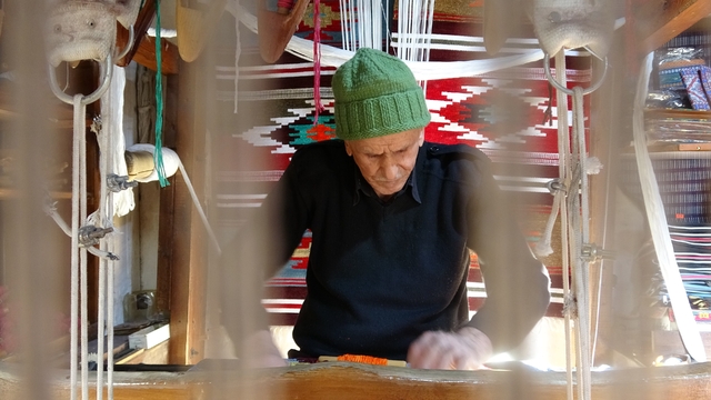 Antep kilimini yaşatmak için 80 yıldır tezgah başında
80 yıldır ilmek ilmek Antep kilimi dokuyor