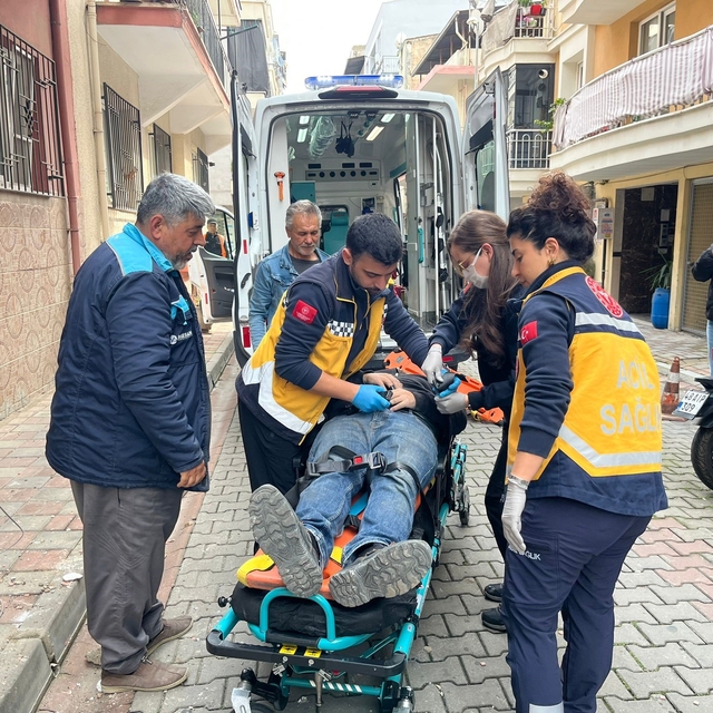 Klima motoru yerinden çıktı, işçi yere çakıldı
