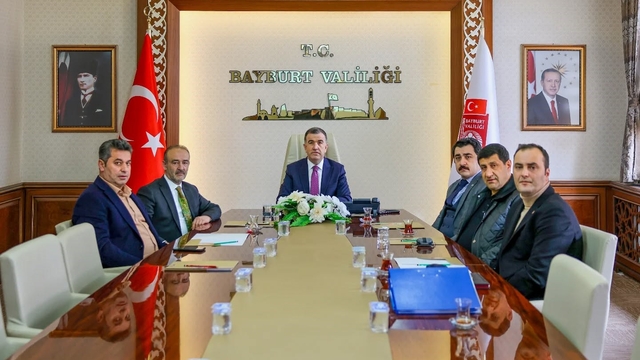 Bayburt'ta sanayi yatırımları değerlendirildi