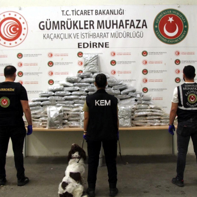 Kapıkule'de 60 kilo esrar ele geçirildi; 5 gözaltı