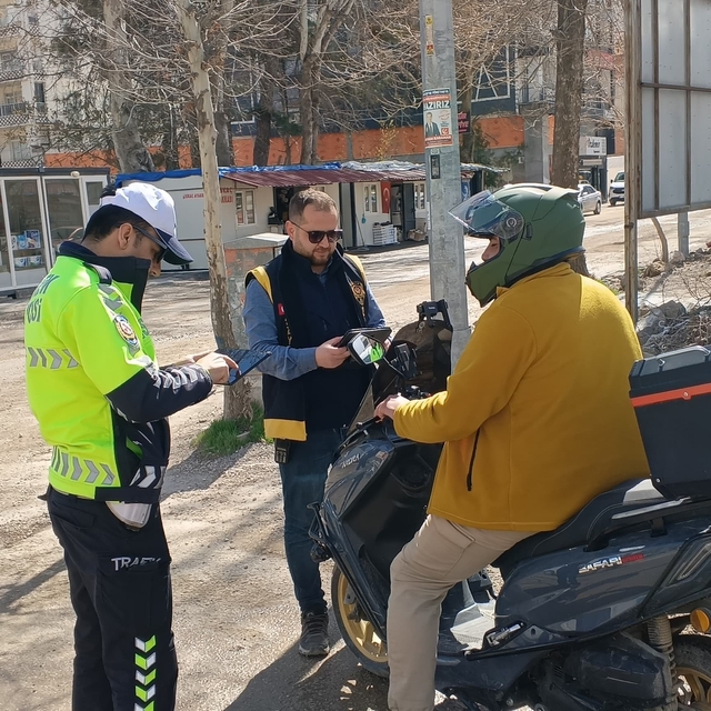 Gölbaşı'nda trafik uygulamaları devam ediyor