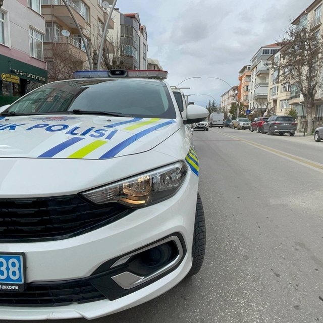 Karaman'da kamyonetin çarptığı çocuk yaralandı