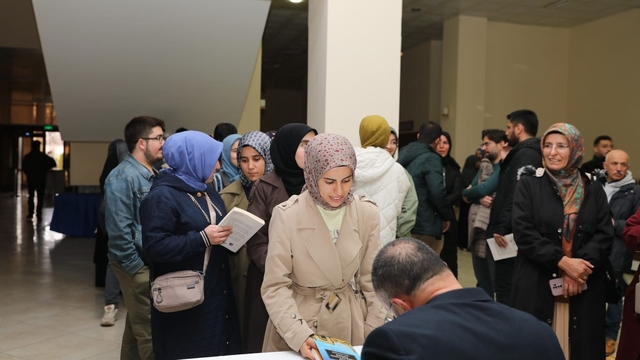NÖHÜ'de "Kayıp Coğrafya'nın İzinde: Kudüs ve Doğu Türkistan" konferansına yoğun ilgi