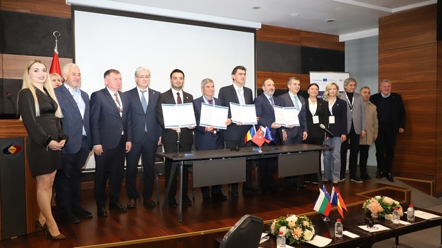 Diyalog uluslararası forum Çorlu'da yapıldı