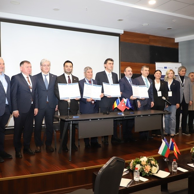 Diyalog uluslararası forum Çorlu'da yapıldı