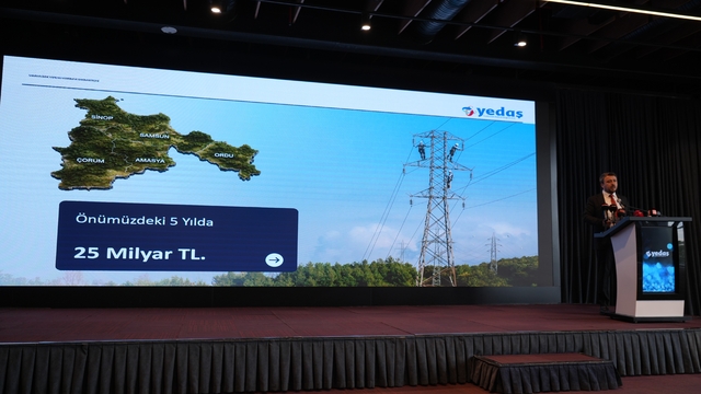 Samsun'a 25 milyar TL'lik enerji yatırımı
2026 yılında 110 bin adet LED armatür
Kayıp kaçak oranı yüzde 5,7 oranında