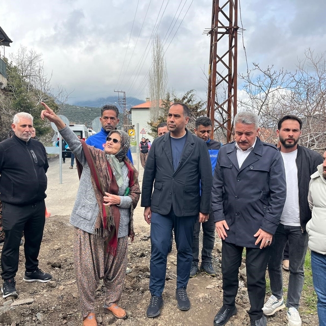 Kıratlı, heyelan bölgesinde incelemelerde bulundu
AK Parti Mersin Milletvek...