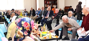 Atık kumaşlar huzurevine umut oldu