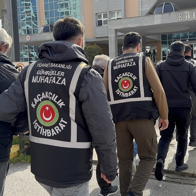 54 milyonluk zehir şebekesi adliyeye sevk edildi