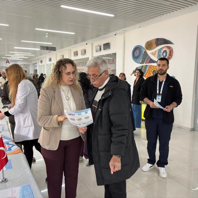 Kolon kanserine 'kolonoskopi' önerisi