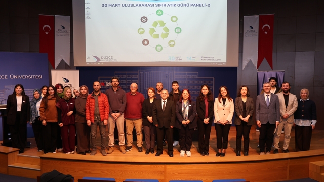 Düzce Üniversitesi'nde uluslararası sıfır atık günü paneli gerçekleştirildi