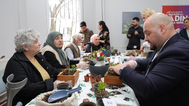 Huzurevi sakinleri hayallerini minyatürlere sığdırdı