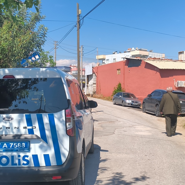 Antalya'da 15 gün önce anjiyo olan şahıs evinde ölü olarak bulundu
Endişele...