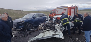 Nevşehir'de iki otomobil çarpıştı: 1 ölü, 2 yaralı