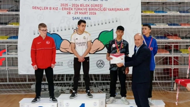 Bozdoğanlı öğrenciler başarılarıyla gururlandırdı