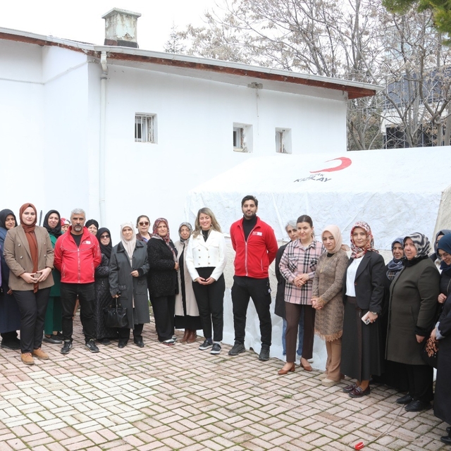 Elazığ'da kadınlara afet bilinci kazandırma eğitimi verildi