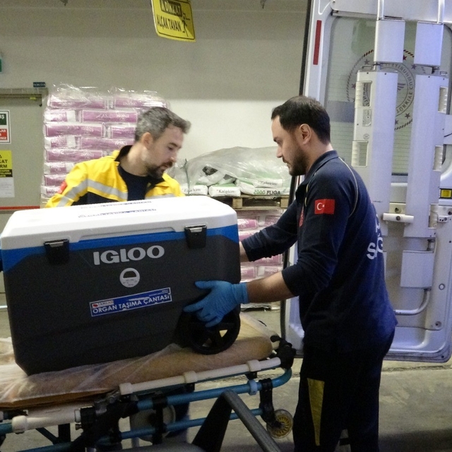 Taciz mağduru genç kızın bağışlanan organları 4 ayrı ile gönderildi