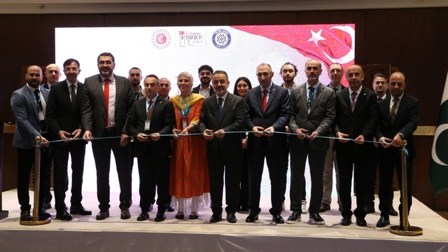 Adıyaman Üniversitesi, İslamabad'da eğitim fuarında tanıtıldı