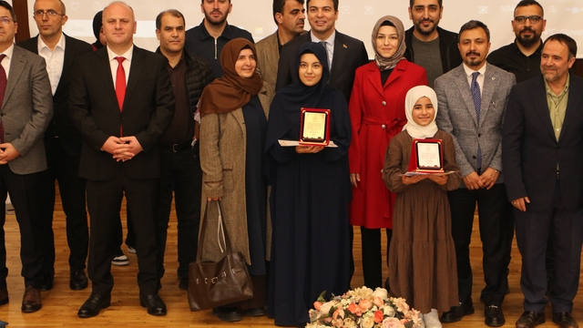 Diyarbakır'da "Genç Nida Kur'an-ı Kerim'i Güzel Okuma Yarışması" bölge finalleri tamamlandı