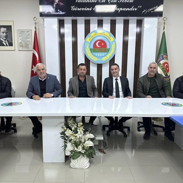 Koçarlı için 'afet bölgesi' çağrısı
Başkan Arıcı: "Koçarlı acilen afet bölg...