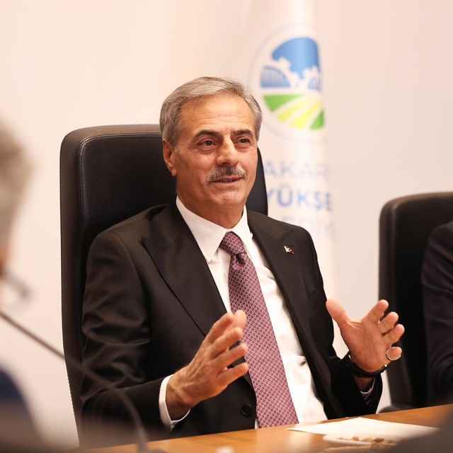 Sakarya Büyükşehir Belediye Başkanı Alemdar, görevdeki 2 yılını değerlendir...