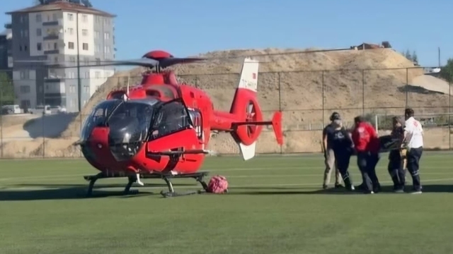 Malatya'da havale geçiren bebek hava ambulansıyla sevk edildi