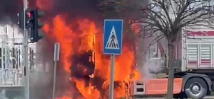 Samsun'da seyir halindeki tırın kupası alevlere teslim oldu