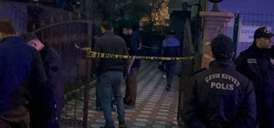 Ana-oğul apartman girişinde silahlı saldırıda öldürüldü