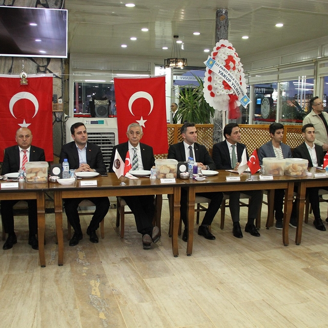 Kula ve Selendili iş insanlarına ödül