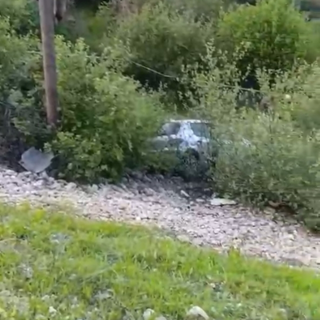 Mersin'de otomobil şarampole devrildi: 1 ölü, 1 yaralı