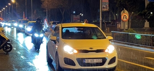 Tekirdağ'da yağmur altında milli sevinç kutlaması