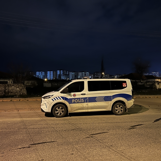 Kayseri'de iki grup arasındaki bıçaklı kavgada 2 kardeş yaralandı