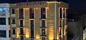 Yüksekova'ya sığırcık akını