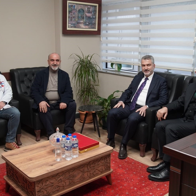 Trabzon Valisi Şahin'den Özel İmperial Hastanesi'ne ziyaret