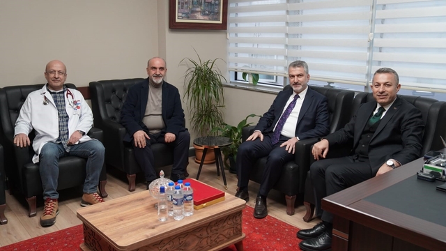 Trabzon Valisi Şahin'den Özel İmperial Hastanesi'ne ziyaret