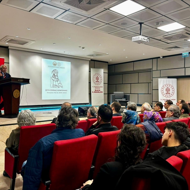 Şeyh Edebali Konferansı'na yoğun ilgi