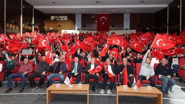 ERÜ'de milli maç heyecanı