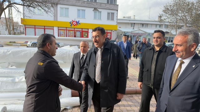 Milletvekili Tüfencki Arguvan'da temaslarda bulundu