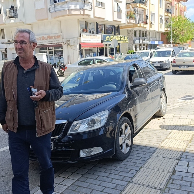Manavgat'ta otomobiller çarpıştı: 1 yaralı