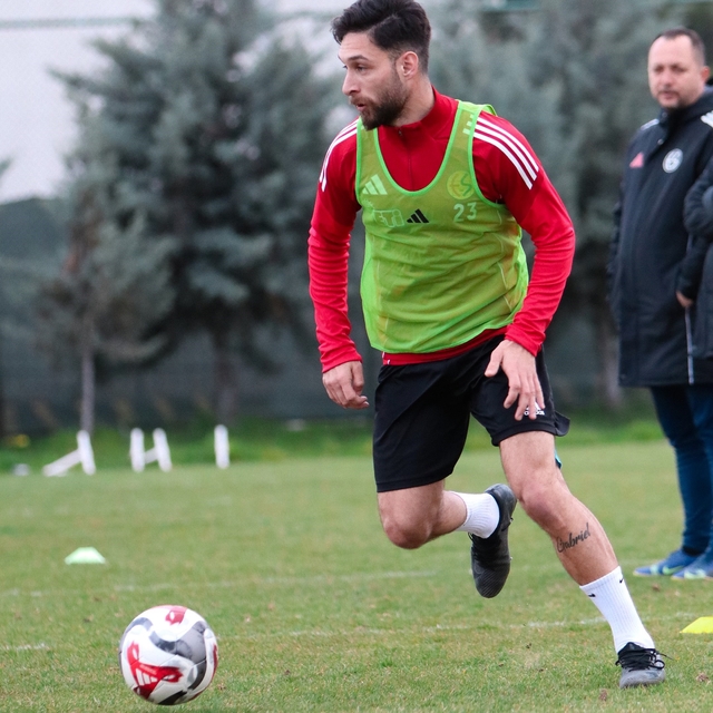 Eskişehirspor, Kütahyaspor FSK maçının hazırlıklarına başladı