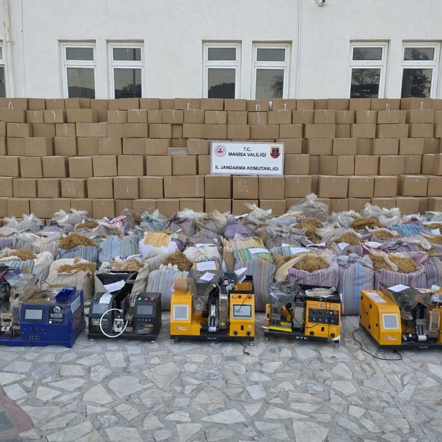 Manisa'da kaçakçılığa geçit yok
Son 3 ayda 274 operasyon, 44 tutuklama