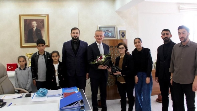 Kütüphaneler Haftası Kapsamında Kaymakam Minuz'a Ziyaret