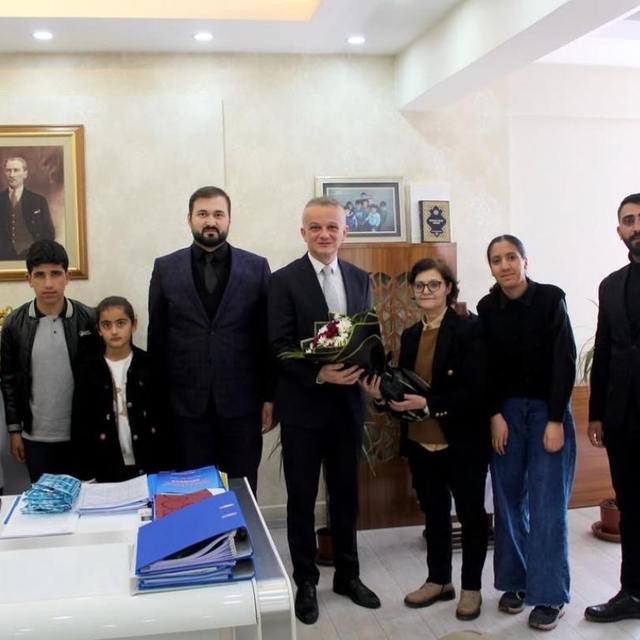 Kütüphaneler Haftası Kapsamında Kaymakam Minuz'a Ziyaret